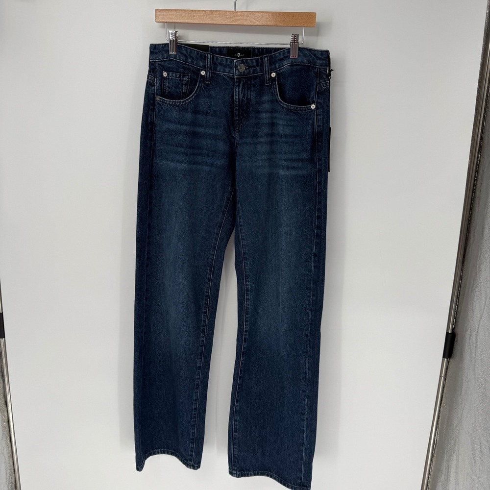 7 For All Mankind Womens Low Straight Jeans Kendallville Wash Size 31 NWT